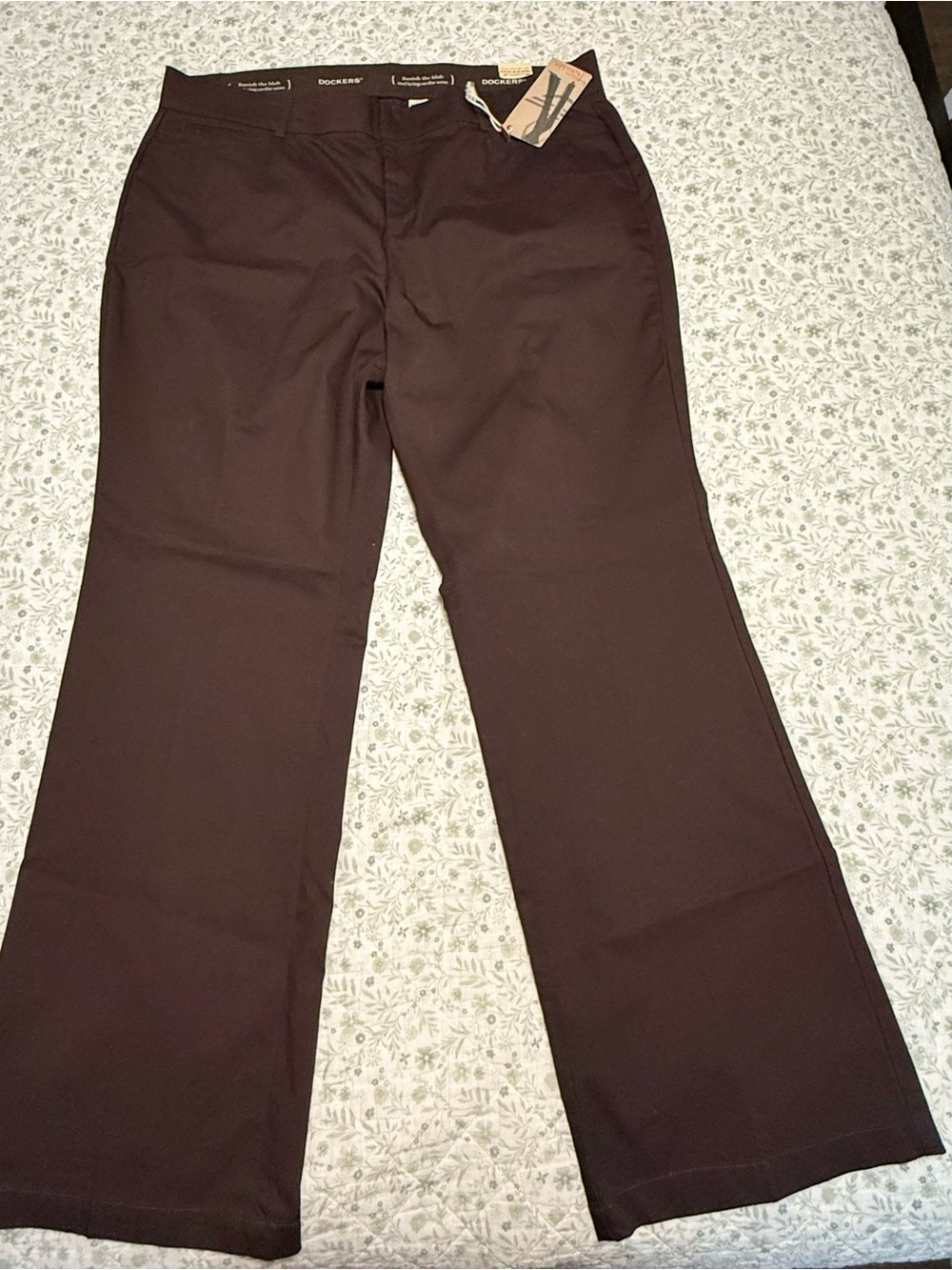 NWT Dockers Women's Classic Metro Trouser Pants Brown Size 22w